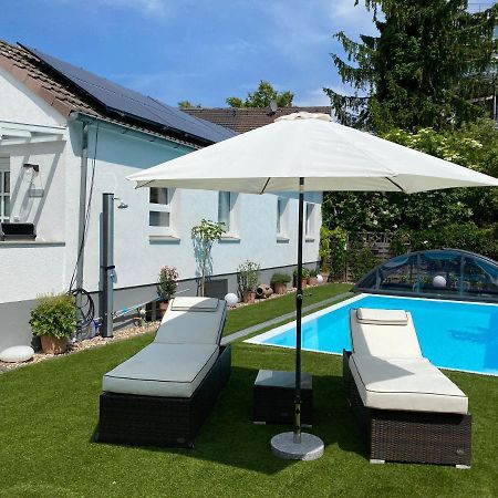 Haeuschen Im Garten In Der Muelheimer Altstadt Muelheim an der Ruhr Exterior photo